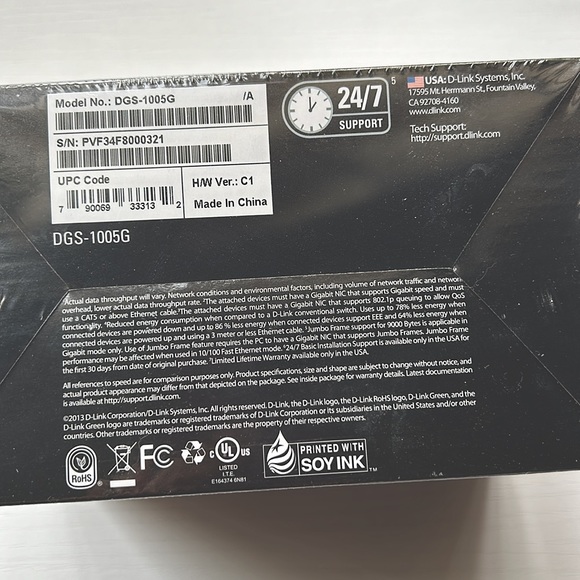 New in box D-Link 5 port gigabit Ethernet switch - Picture 5 of 5
